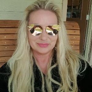 Meet your Posher, Kristina